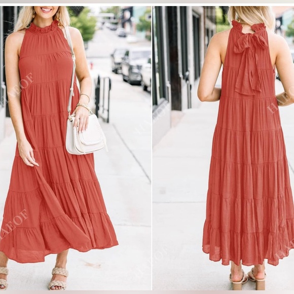 Dresses & Skirts - NEW Halter Maxi Dress